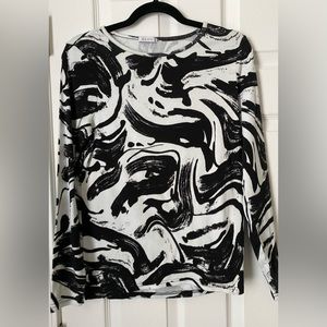 Black & White Printed Long Sleeve Tee-Avon
